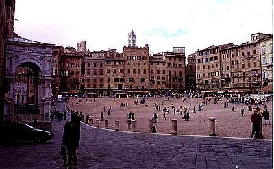 Campo in Siena 400 jpg