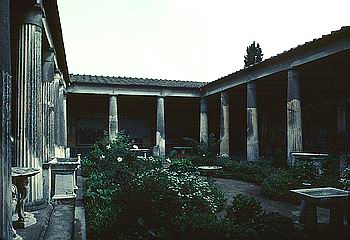 housevetiperistyle.sull.350.jpg